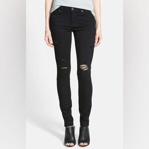 🎉HPx2🎉 Paige Verdugo Ultra Skinny Ripped Jeans